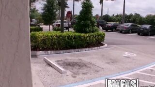 Sex with a cute unfamiliar girl is always exciting