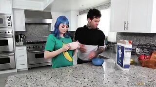 It is not worth starting the day with breakfast, but with sex