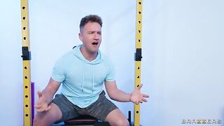 The lucky guy fucked a girl with big tits in gym locker room