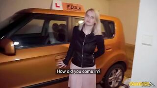 Big tits blondie gets her pussy stretched by a huge cock in a car