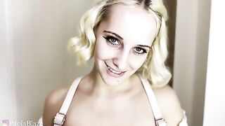 The girl has a great ass and she loves to get fucked
