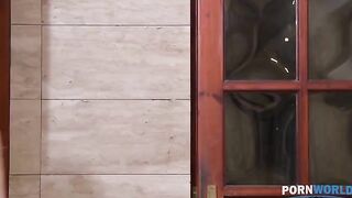 A lonely friend got fucked by Scarlett Jones’ big tits