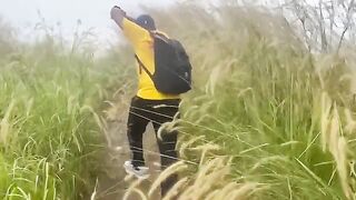 Pinay woman tried risky sex on the mountain top
