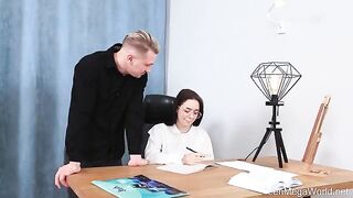 A guy’s dick in babe’s pussy, but studying doesn’t even cross her mind