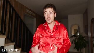 Gal Ritchie saves Christmas by giving a blowjob to an elf in this naughty scene