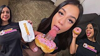 The man brought a dessert and had sex with the 18-year-old Latina