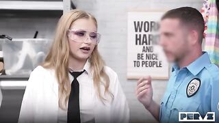 An inspection turned into a blowjob on the table with glasses