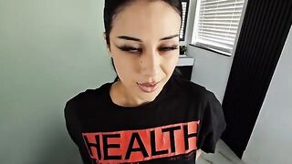 She felt the power of the cock in a steamy encounter