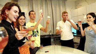 First time with a group - it was just awesome! A sexy orgy party!