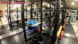 You can't ruin this ass with sports, a risky gym encounter awaits the brave