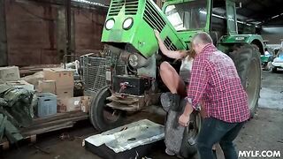 Paying in kind is not a problem. A blonde gets fucked by her tattoo artist