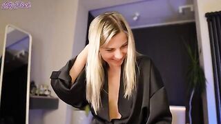 What was the surprise under the robe? The best blowjob experience!