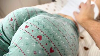 A girl with a stunning figure drives me wild and unsettles me