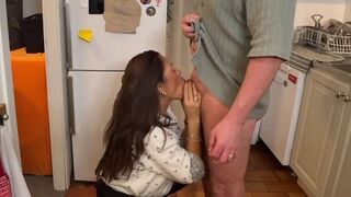 A man brought his ice cream and had a passionate sex with his wife