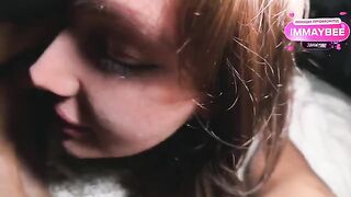 A blowjob from an experienced woman made her knees go weak