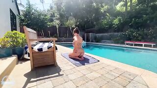 A big-breasted mom is getting fucked by the pool