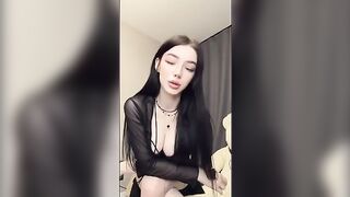 The girl with a big ass plays with her pussy using a dildo and orders to fuck her